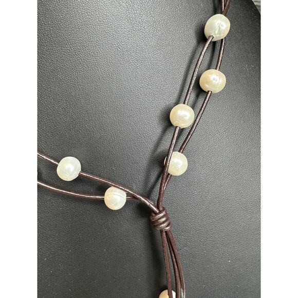 Multi strand brown leather floating pearl necklace - Picture 3 of 8